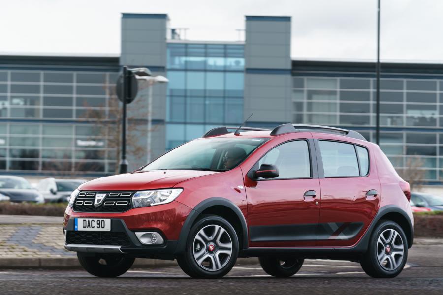  Dacia Sandero Stepway Techroad 2019 года  (UK) (фото 27 из 35)
